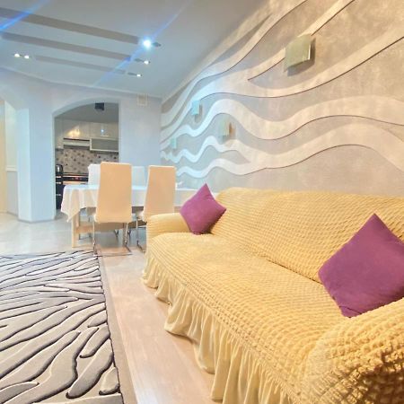 Алтын Булак 2 Apartment Алма Ата Екстериор снимка